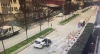 Istanbul'da Film Gibi Olay Kamerada Açiklamasi Kaçirdiklari Adami Vurup Araçtan Attilar