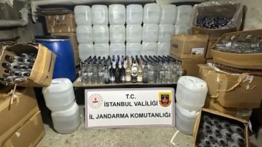 İstanbul'da sahte içki operasyonu: 2 kişi yakalandı
