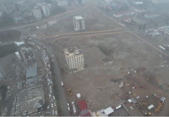 6 Şubat depreminin yeni görüntüleri ortaya çıktı! Tüyleri diken diken anlar!