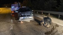 Agaca Çarpan Otomobilin Motoru Yerinden Firladi Açiklamasi 1'I Agir 5 Yarali