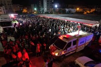 Depremde Bin 10 Kisinin Öldügü Osmaniye'de Aci Anma Haberi
