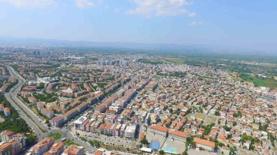 Manisa'nin En Büyük Ilçesi Yunusemre 14 Ili Geride Birakti