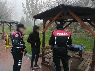 Mardin'de Okul Servisleri Polis Ekipleri Tarafindan Denetlendi