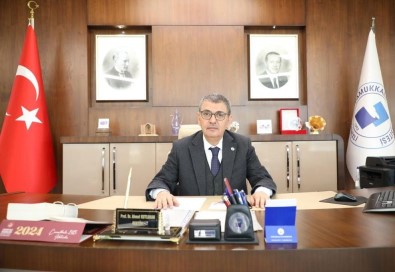 PAÜ Rektörü Kutluhan; 'Deprem Bölgesindeki Çalismalar Devletimizin En Kadar Güçlü Oldugunu Göstergesidir'