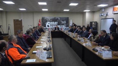 Vali Pehlivan Açiklamasi '23 Bin 814 Afetzedeye Saglik Hizmet Verdik'