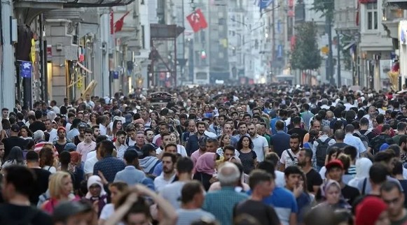 TÜİK açıkladı: Türkiye'nin nüfusu 85 milyon 372 bin 377 kişi oldu