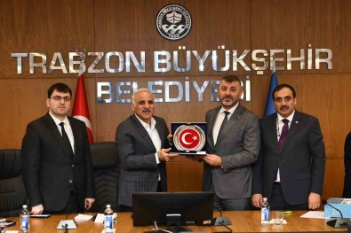 Baskan Zorluoglu'ndan Isçilere Ek Zam Müjdesi