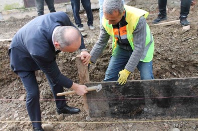 Batman'da 'Çevre Ve Iklim Dostu Sokak Projesi'nde Ilk Çivi Çakildi