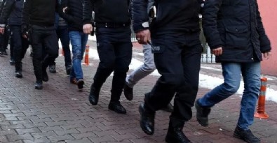 FETÖ üyesi 1 kadın 3 kişi yakalanıp tutuklandı