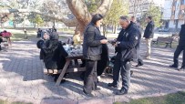 Kayseri Polisinden 'Düzensiz Göç Ve Huzur' Uygulamasi Açiklamasi Bin 121 Sahis Sorgulandi