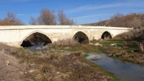 Yavuz Sultan Selim'in Yaptirdigi Köprü, Ihtisamiyla Ayakta Duruyor Haberi