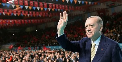 Başkan Erdoğan'dan muhalefete sert tepki: CHP içindeki hesaplaşma Bizans oyunlarını aratmıyor