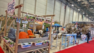 EMITT Turizm Fuarinda Çesme Standina Büyük Ilgi