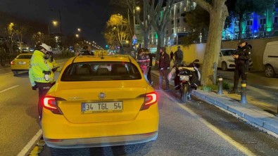 Istanbul'da 'Huzur' Uygulamasi Açiklamasi Araçlar Didik Didik Arandi