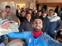 Diyarbakir'da Kaza Geçiren Amatör Takim Ligden Çekildi