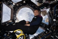 Türkiye'nin ilk astronotu Alper Gezeravcı dünyaya döndü!
