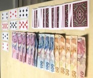 Kumar Oynatilan Kahvehaneye Operasyon