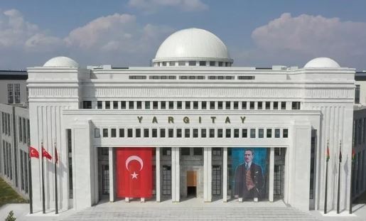 Yargıtay'dan şaşırtan karar! Beyin takımındaki FETÖ’cü hakkındaki mahkumiyeti bozdu