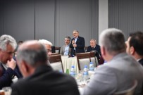 Baskan Büyükkiliç, Meclis Üyeleriyle Bir Araya Geldi