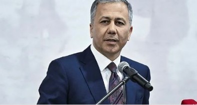 'Kalkan-14' operasyonu: Yabancılara sahte belgeler düzenleyen çete yakalandı!