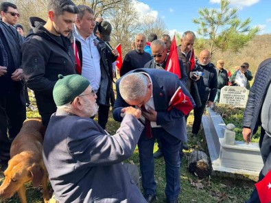 Kaymakamliktan Sehitlere Saygi Yürüyüsü