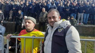 Polis Memuru, Görme Engelli Gence Maçi Anbean Anlatti