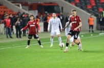 Trendyol Süper Lig Açiklamasi Gaziantep FK Açiklamasi 1 - Besiktas Açiklamasi 0 (Ilk Yari)