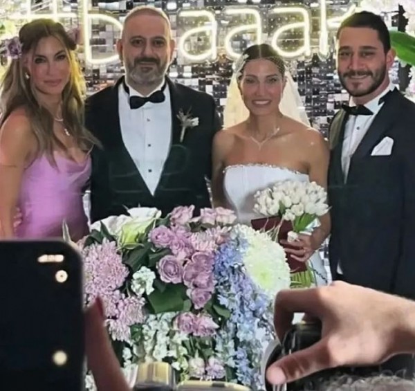 Çağla Şikel'in düğün telaşı!