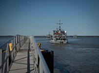 ABD Donanmasi'na Ait Dört Gemi Gazze'ye Liman Insa Etmek Için Yola Çikti
