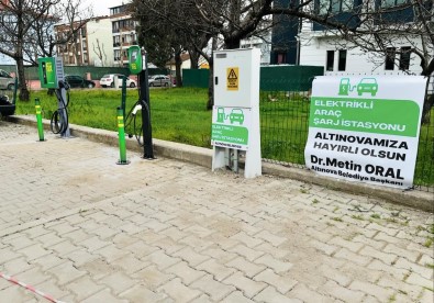 Altinova'ya Elektrikli Araç Sarj Istasyonu Kuruldu