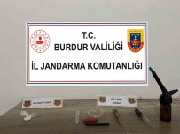Burdur'da Uyusturucu Ve Kaçakçilik Operasyonlarinda 2 Sahis Tutuklandi Haberi