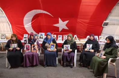 Diyarbakır annelerinin evlat nöbeti 1653'üncü gününde