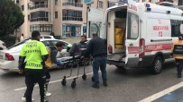 Edirne'de Otomobile Çarpan Motosikletli Yaralandi