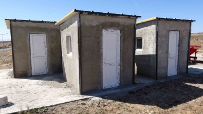 Kenevir Ile Insa Edilen Yapilar Çevresel Faktörlerden Daha Az Etkileniyor