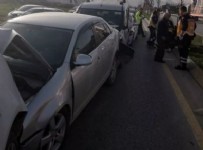 Sakarya'da zincirleme kaza: 7 araç birbirine girdi