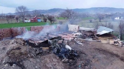 Amasya'da Çiftlikte Çikan Yanginda 150'Den Fazla Hayvan Telef Oldu