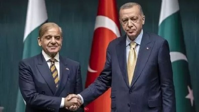 Başbakan Şerif'ten Türkiye'ye çağrı... Başkan Erdoğan'ı Pakistan'a davet etti