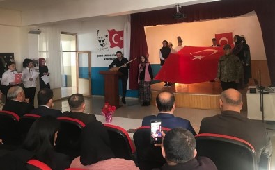 Çildir'da Istiklal Marsinin Kabulü Programi Düzenlendi