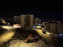 Yüksekova'da Artçi Depremler Devam Ediyor