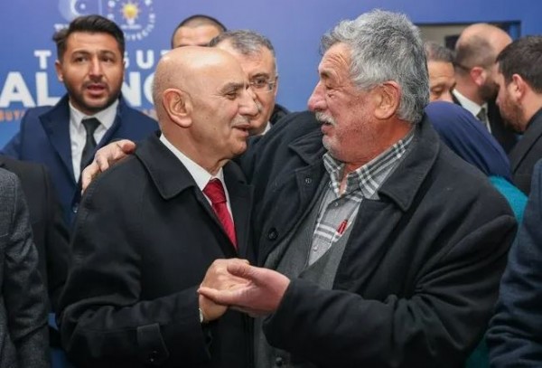 Cumhur İttifakı ABB Başkan adayı Turgut Altınok'tan emeklilere müjde: Ulaşım ücretsiz olacak