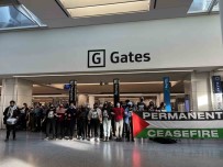 ABD'deki San Francisco Uluslararasi Havalimani'nda Gazze Protestosu