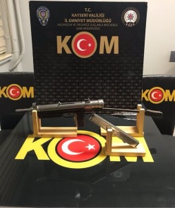 Kayseri'de Nadir Bulunan Otomatik Tabanca Ele Geçirildi