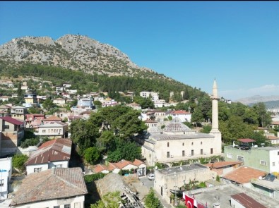 Kozanlilar Top Atisiyla Oruçlarini Açiyor