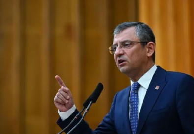 Özgür Özel'den Bilecik yalanını resmi internet sitesi ortaya çıkardı! 'Rüşvetçiyi biz ihraç ettik'