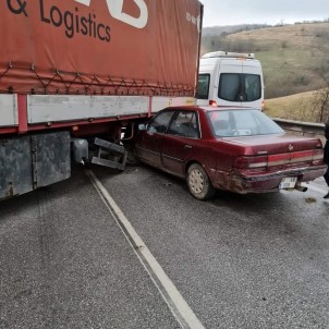 Samsun'da Zincirleme Trafik Kazasi Açiklamasi 1 Yarali
