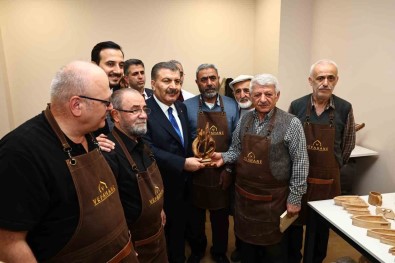 Bakan Koca Açiklamasi 'Toplam Tahsis Edilen 4924 Sayili Kanuna Tabi Sözlesmeli Kadroyla Çalisan 36 Bin Kisi Oldu'