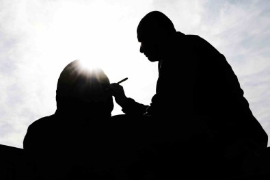 Diyarbakir'da 'Tarihi Eser Doktorlari' 2023'Te Bin 252 Tarihi Esere Islem Yapti