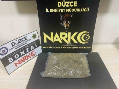 Gençleri Zehirleyemeden Yakalandi