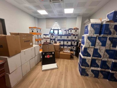 Kaçak Sigara Deposuna Polis Baskini
