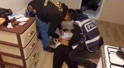 Diyarbakir Merkezli 5 Ilde Telefon Dolandiricilarina 'Jetlag' Operasyonu Açiklamasi 18 Gözalti